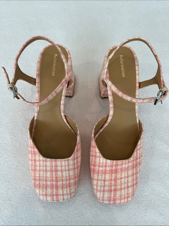 Reformation Shoes - Reformation Marisol Platform Heels in pink tweed 70’s style size 9